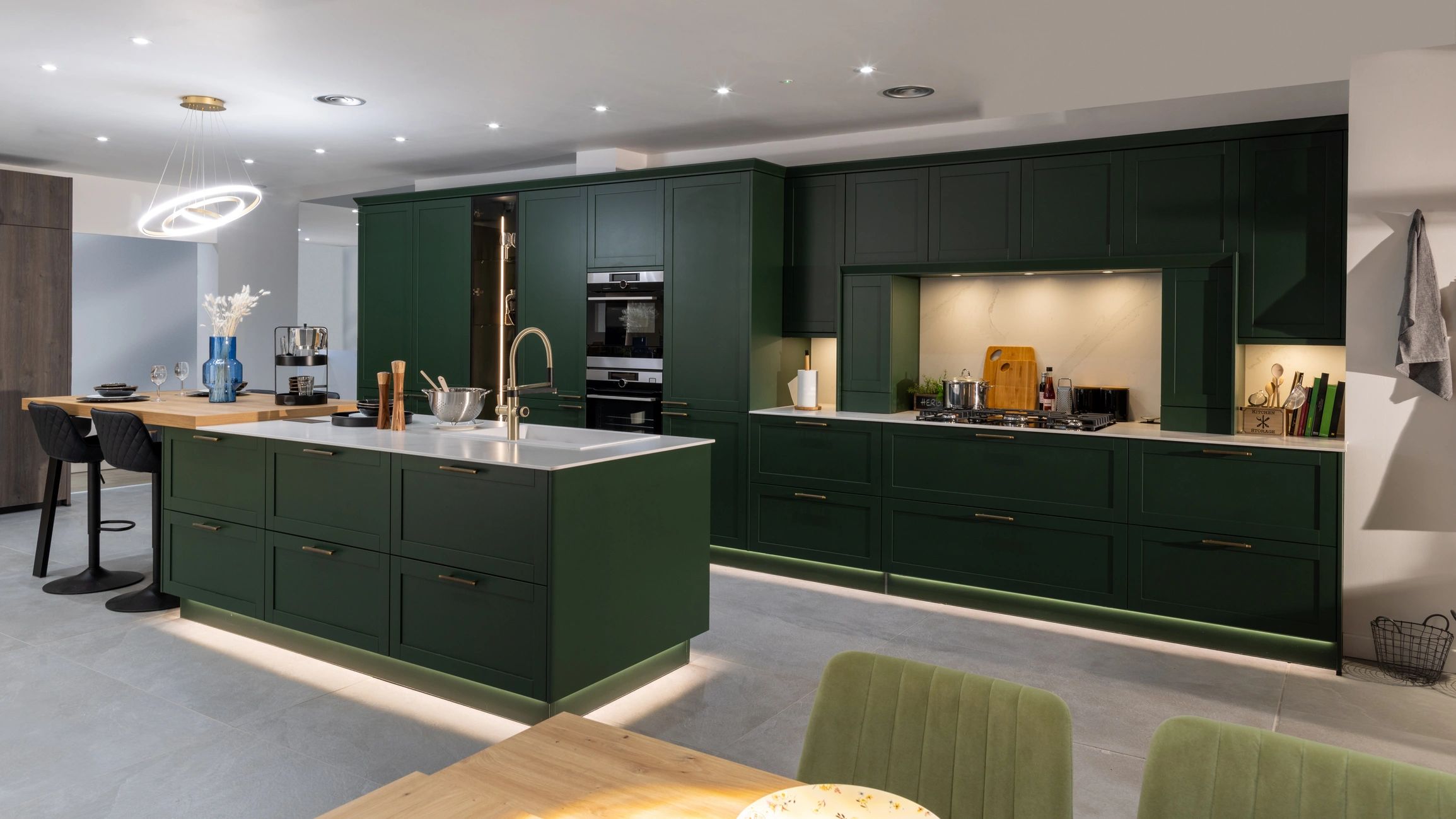 Modern kitchen with above and below cabinet lighting